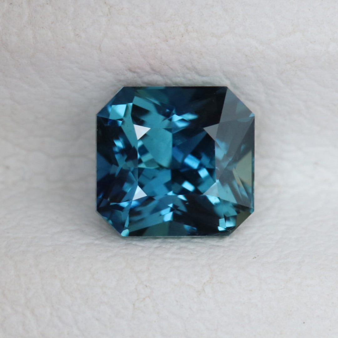 0.98 Ct Asscher Cut Bi-Color Teal Green Sapphire, 5.2mm x 5.0mm x 3.8mm By Valley Rose