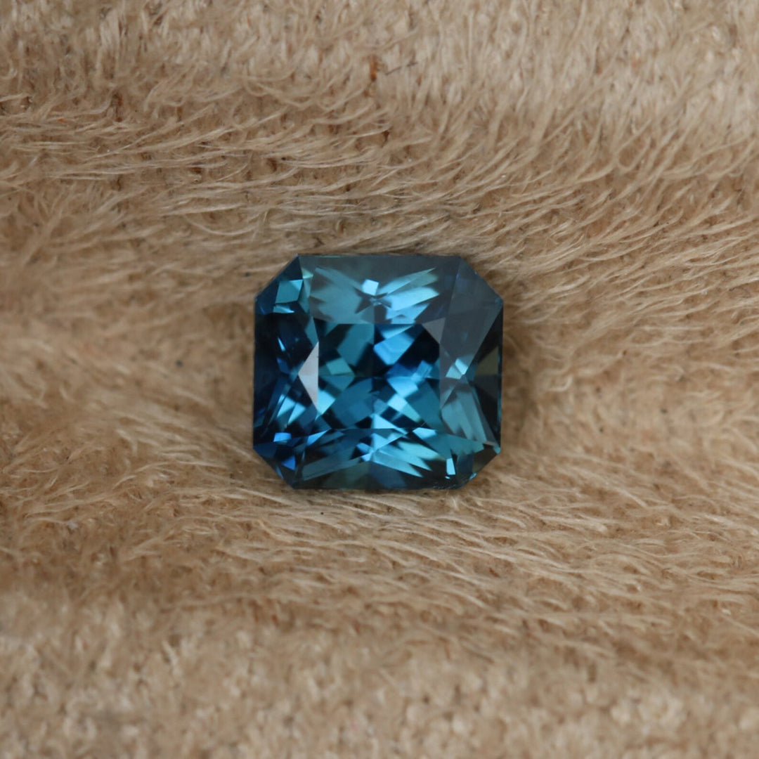 0.98 Ct Asscher Cut Bi-Color Teal Green Sapphire, 5.2mm x 5.0mm x 3.8mm By Valley Rose