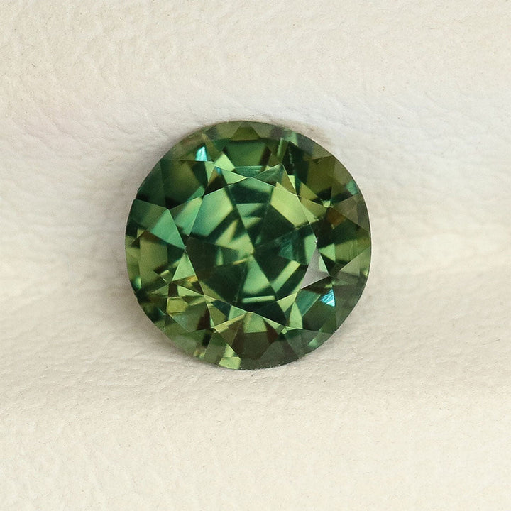 1.05 Ct Round Cut Green Sapphire, 5.9mm x 5.9mm x 4.2mm By Valley Rose
