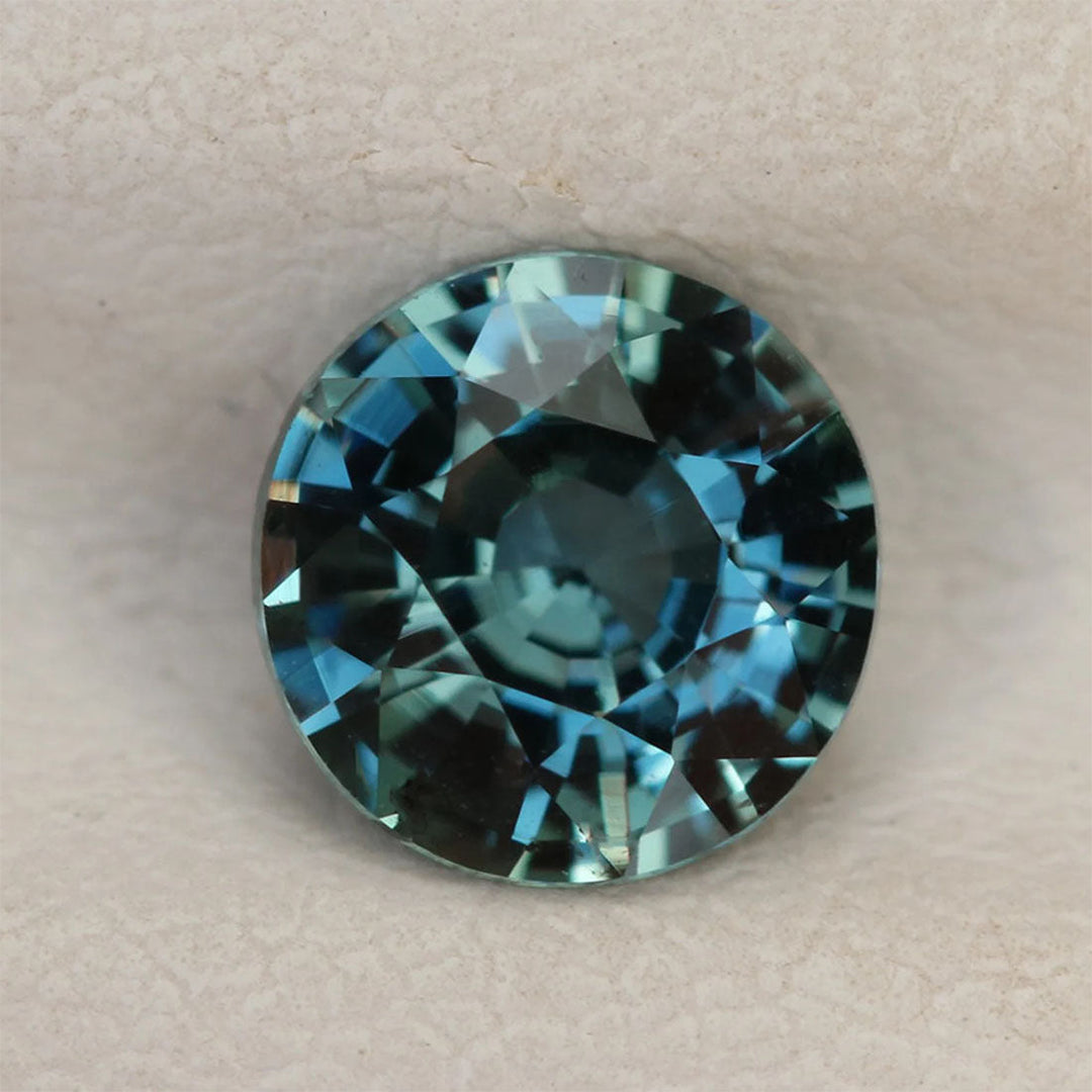 1.10 Ct Round Cut Teal Sapphire, 6.1mm x 6.1mm x 3.7mm By Valley Rose