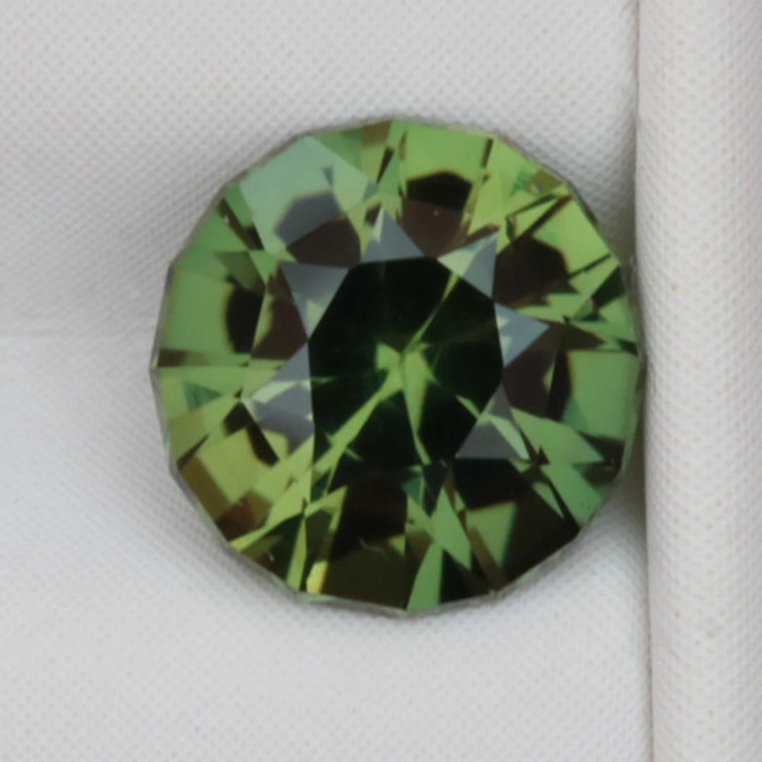 1.19 CT Round Cut Green Sapphire, 6.5mm x 6.4mm x 4.1mm By Valley Rose