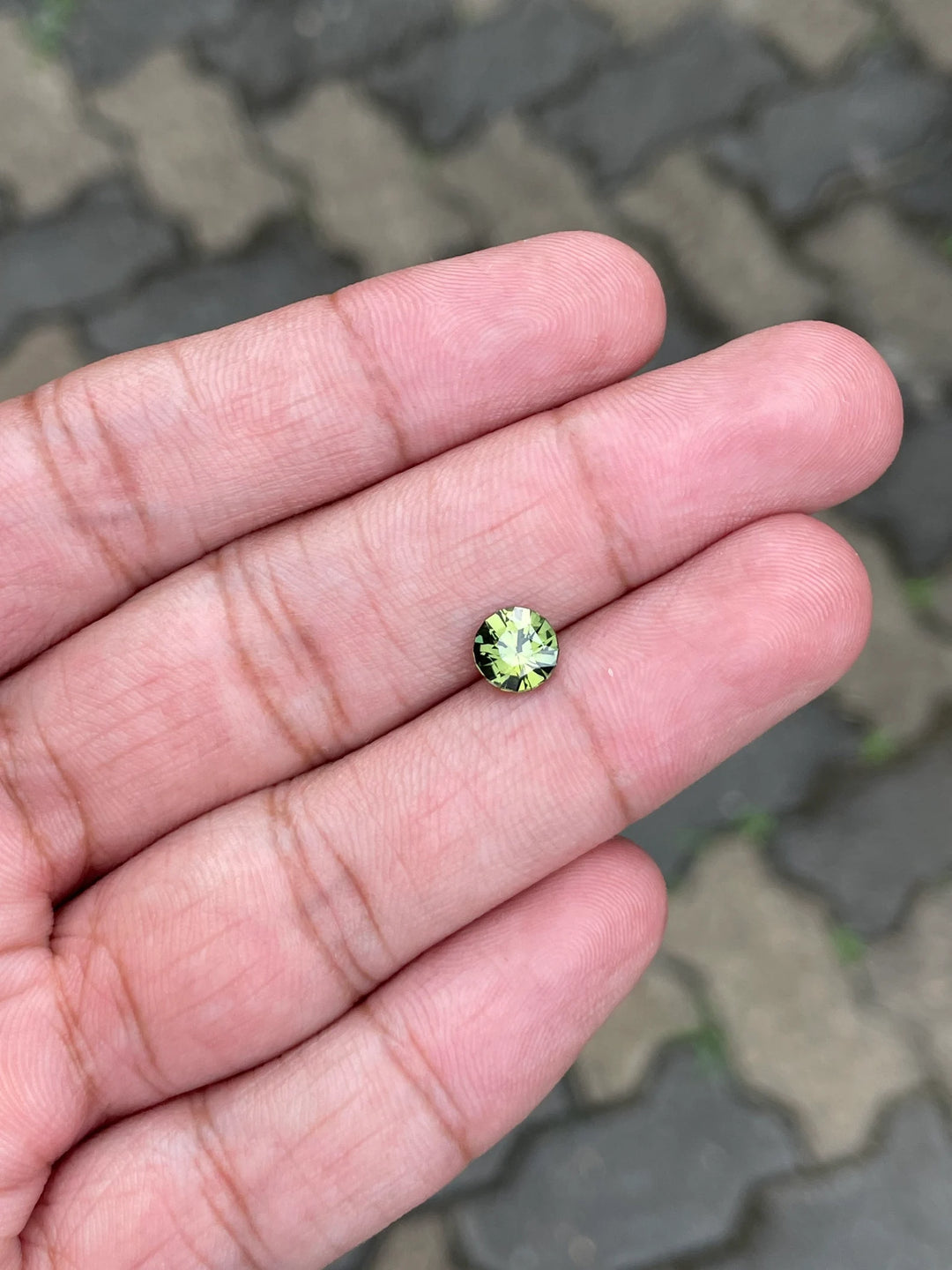 1.19 CT Round Cut Green Sapphire, 6.5mm x 6.4mm x 4.1mm By Valley Rose