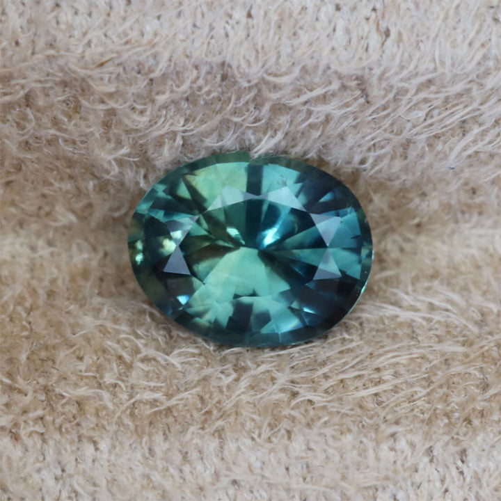 1.25 Ct Oval Cut Green Teal Sapphire, 7.5mm x 6.0mm x 3.7mm By Valley Rose