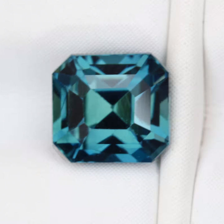 1.27 Ct Ct Emerald Cut Teal Sapphire, 5.6mm x 5.2mm x 4.5mm By Valley Rose