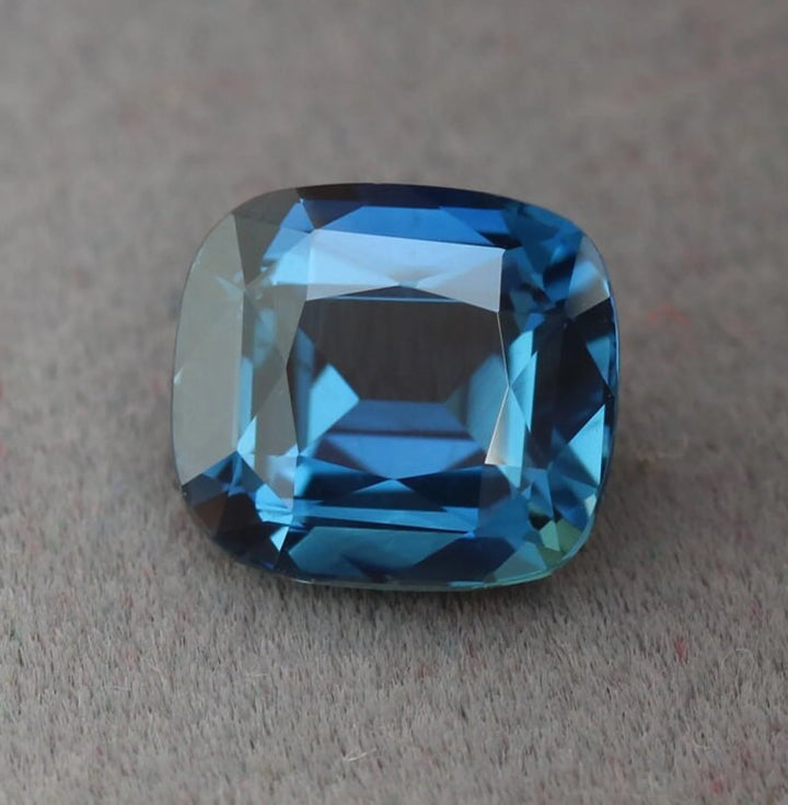 1.54 Ct Cushion Cut Bi-Color Blue Teal Sapphire, 6.7mm x 6.1mm x 3.9mm By Valley Rose
