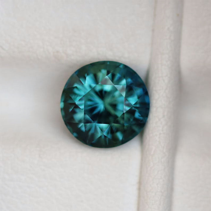 2.24 Ct Round Cut Teal Sapphire, 7.1mm x 7.0mm x 5.6mm By Valley Rose