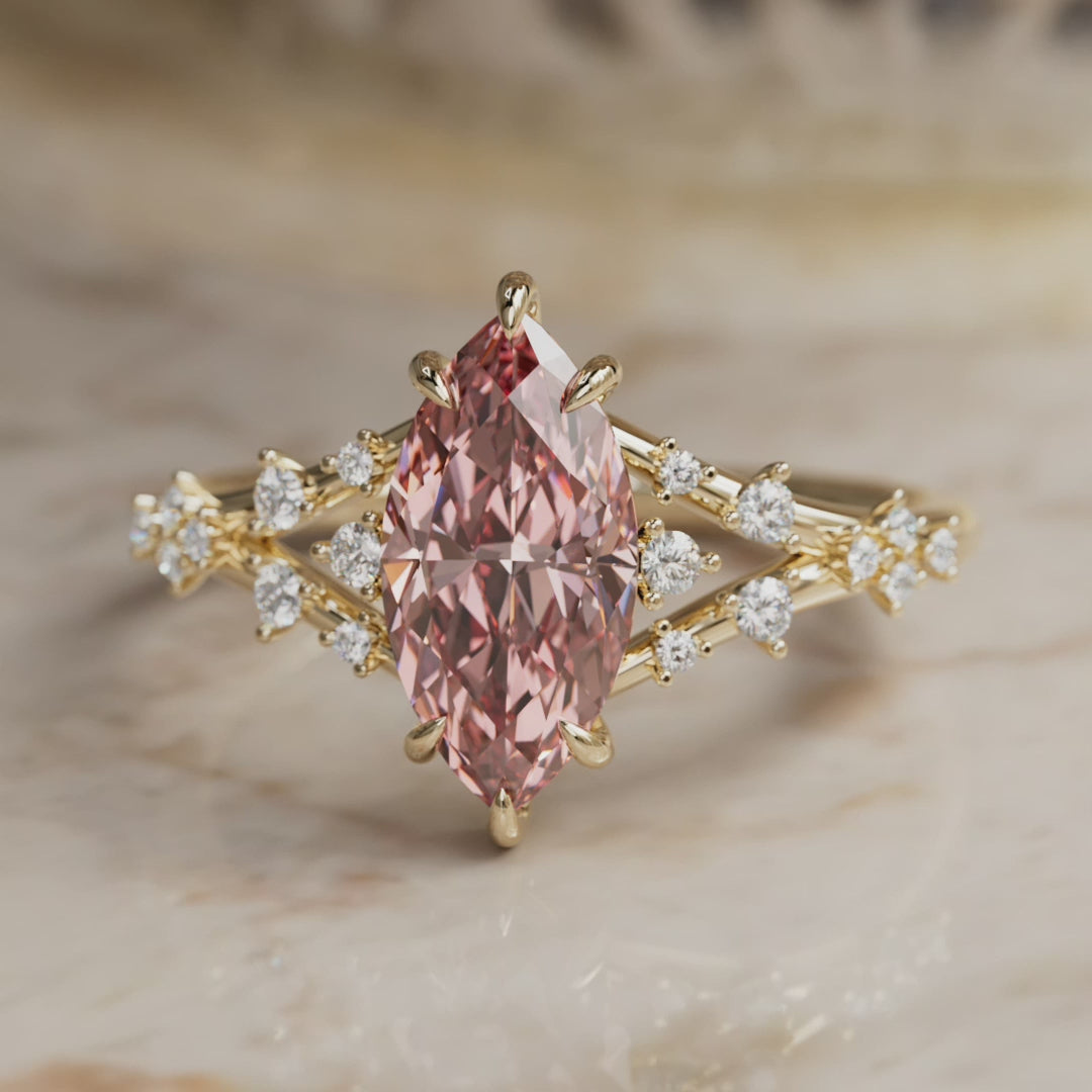 Anello di fidanzamento alternativo con diamante sintetico rosa Luminara Marquise