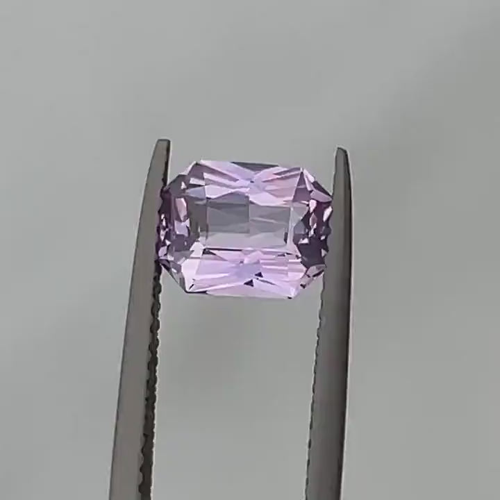 1.61 Ct Radiant Cut Lavender Purple Sapphire, 8.15mm x 6.3mm x 3.9mm