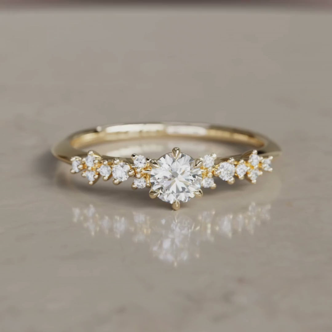 Anell de diamant celestial únic Astrid 0,5 Ct