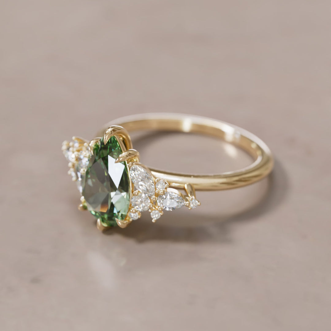 The Best Engagement Ring Styles for a Fall Proposal