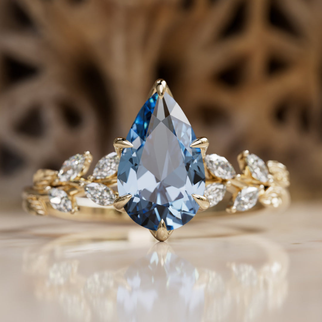 Spring Engagements: The Nature-Inspired Engagement Rings for an Outdoor Proposal