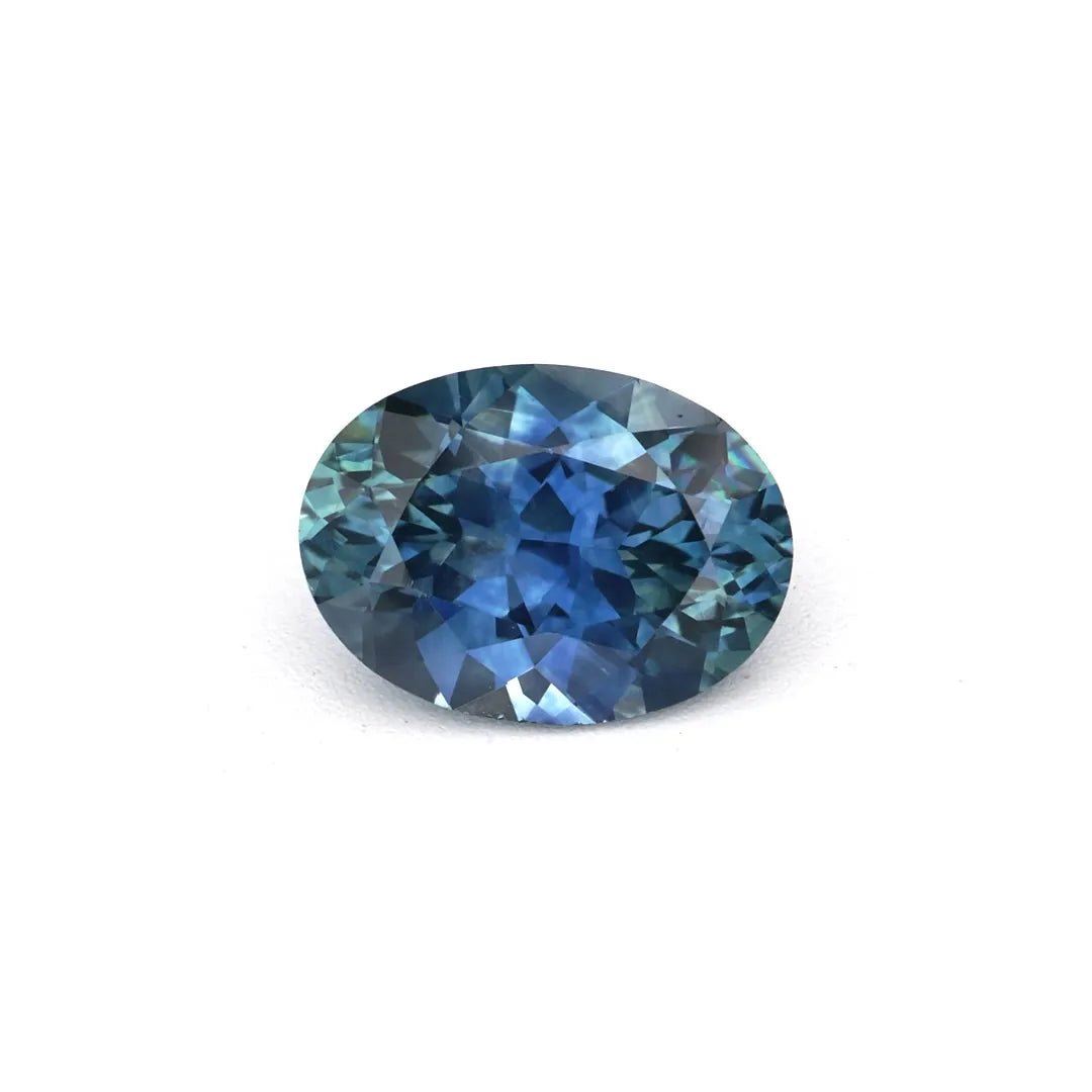 0.92ct Oval Natural Sapphire (Colour Green, Clarity Eye Clean, Cut Faceted)