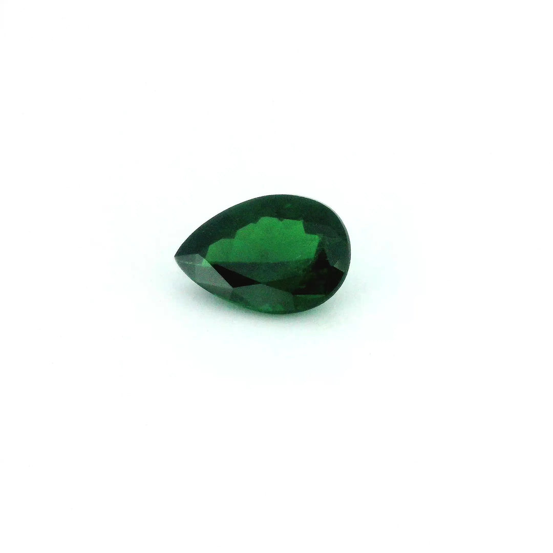 1.01ct Pear Natural Garnet (Colour Green, Clarity Slightly Included, Cut Faceted)