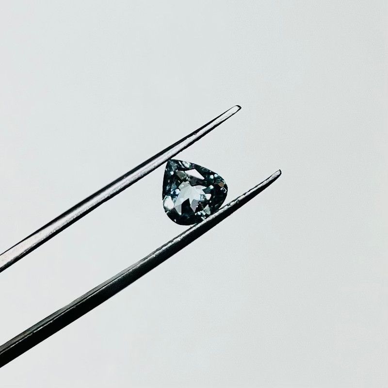 1.30ct Heart Natural Aquamarine (Colour Blue, Clarity Slightly Included, Cut Faceted)