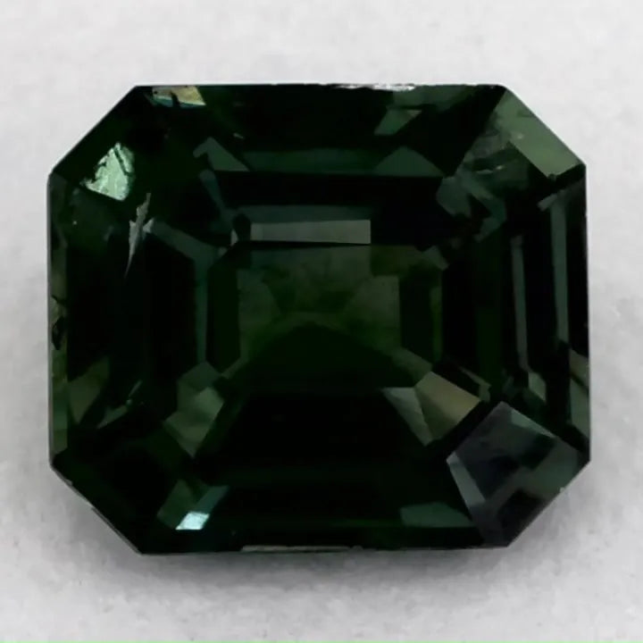 1.49ct Octagonal Natural Sapphire (Colour Green, Clarity Slightly Included, Cut Faceted)