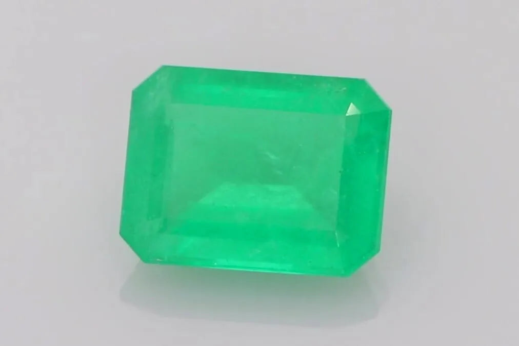 1.98ct Emerald Natural Emerald (Colour Green, Clarity Slightly Included, Cut Faceted)