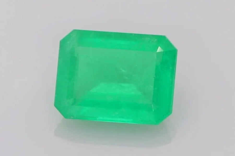 1.98ct Emerald Natural Emerald (Colour Green, Clarity Slightly Included, Cut Faceted)