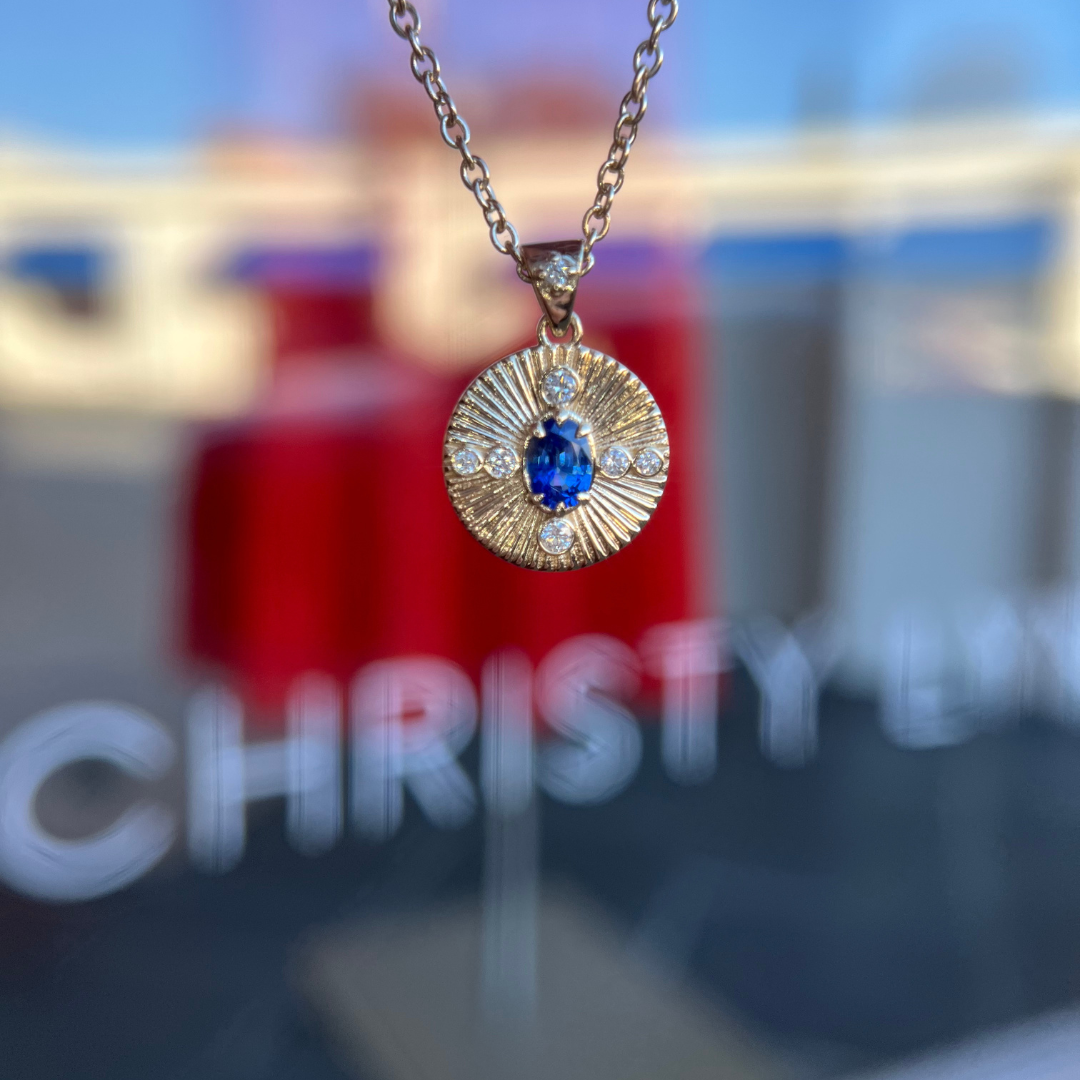 Penjoll de moneda estriada Damona amb safir blau i diamants de laboratori