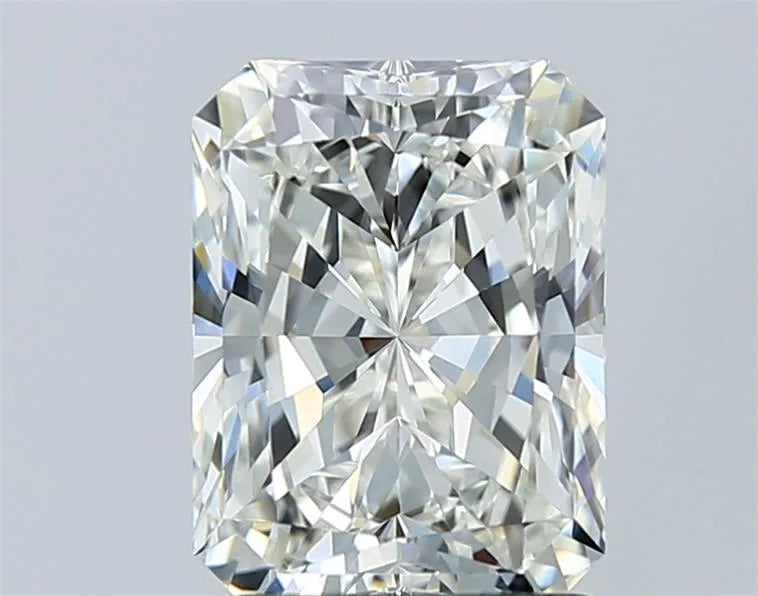 2.02ct Radiant Natural Diamond (Colour J, Clarity VVS1, Cut ID, GIA Certified)