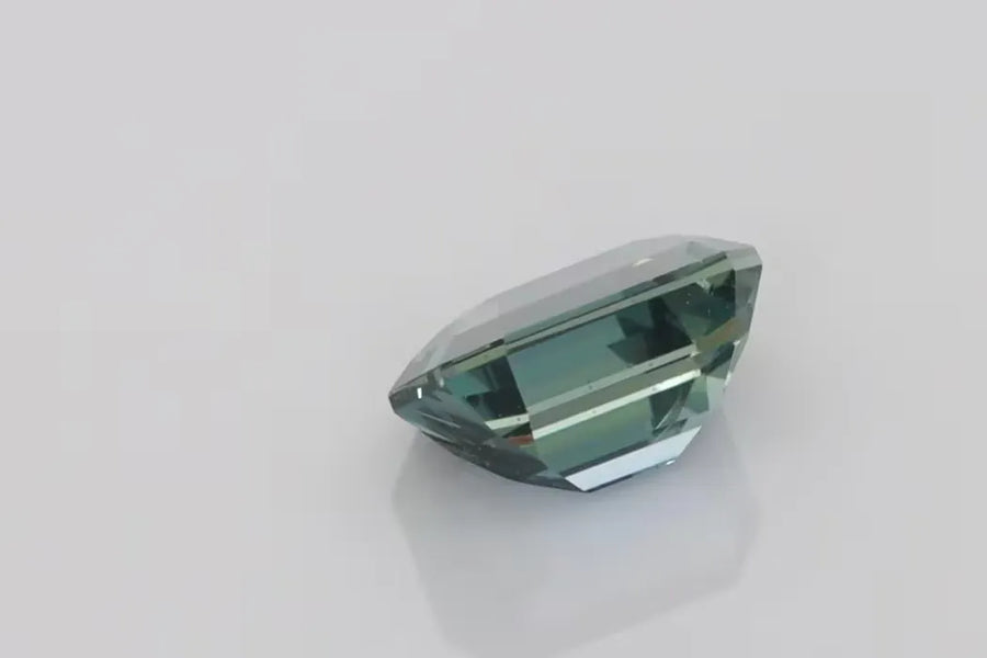 2.06ct Emerald Natural Sapphire (Colour Purple, Clarity Eye Clean, Cut Faceted)