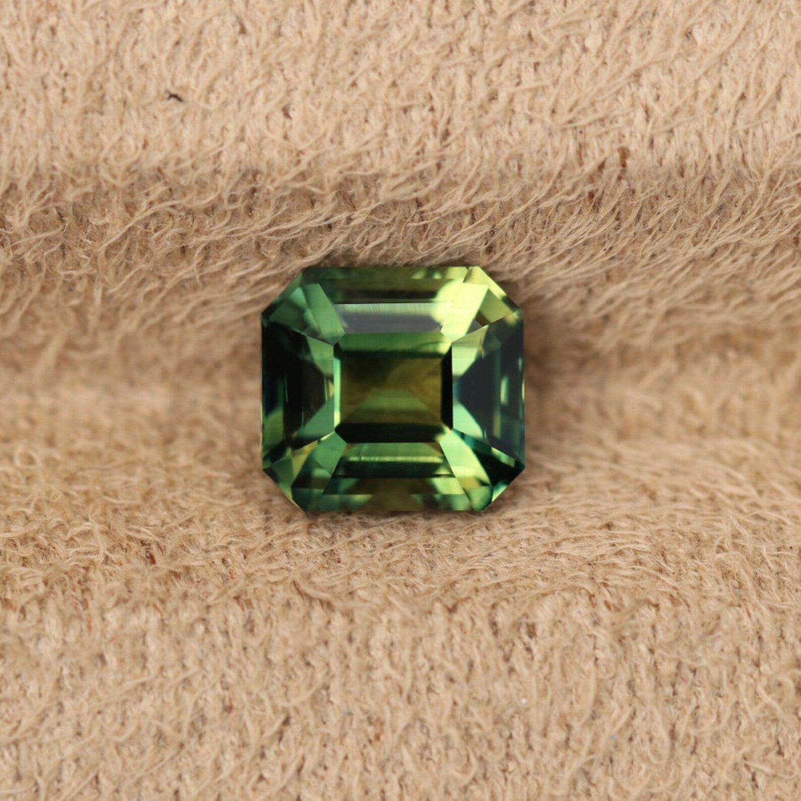 2.02 Ct Emerald Cut Green Sapphire, 6.9mm x 6.4mm x 4.8mm – Valley