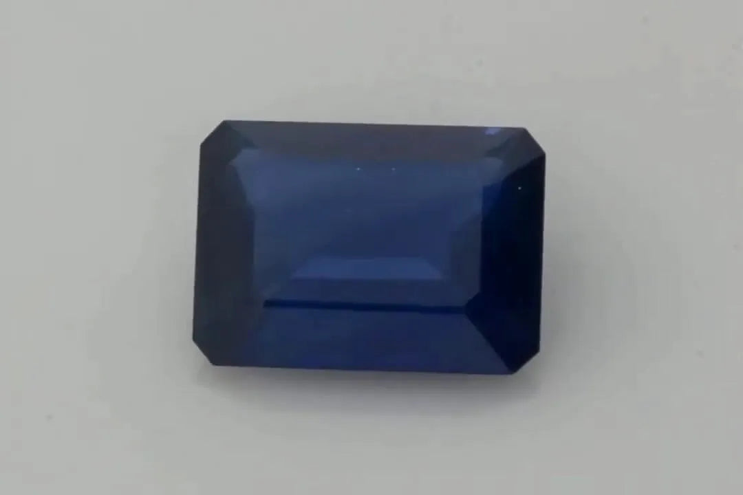 3.45ct Emerald Natural Sapphire (Colour Blue, Clarity Eye Clean, Cut Faceted)