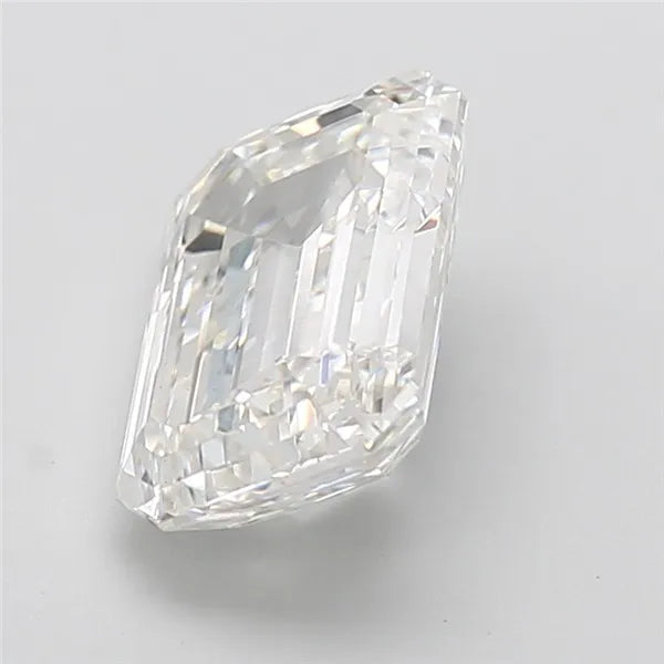 4.01ct Emerald Lab Grown Diamond (Colour F, Clarity VVS2, IGI Certified)