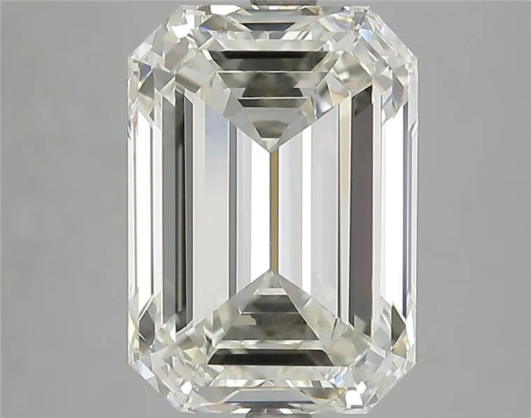 7.01ct Emerald Natural Diamond (Colour J, Clarity VVS1, Cut VG, IGI Certified)