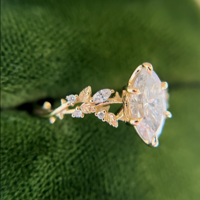 Rosenholz Marquise 1 Ct Nebeliger Diamant Verlobungsring (Versandbereit)