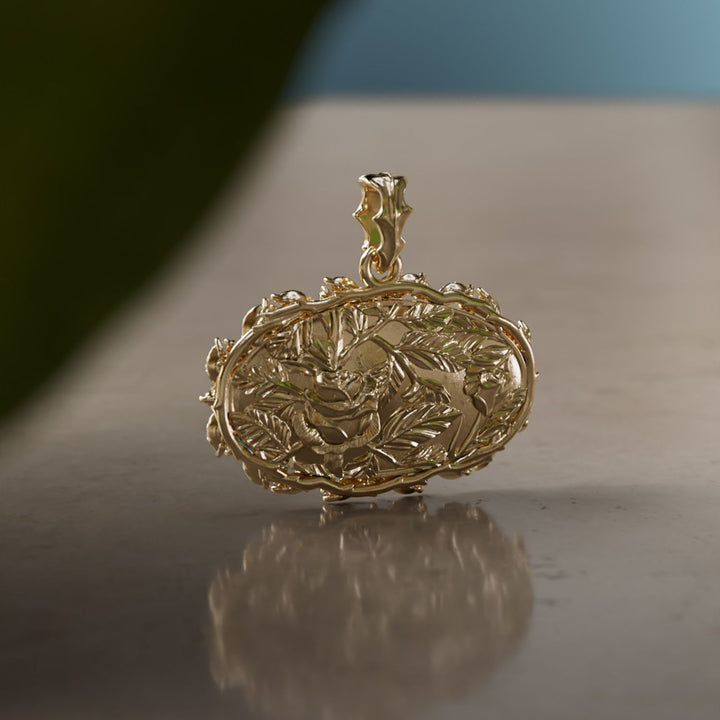 Bee Trapped in Water Trompe-l'œil Surrealist Unique Pendant with Enamel and Lab Diamonds