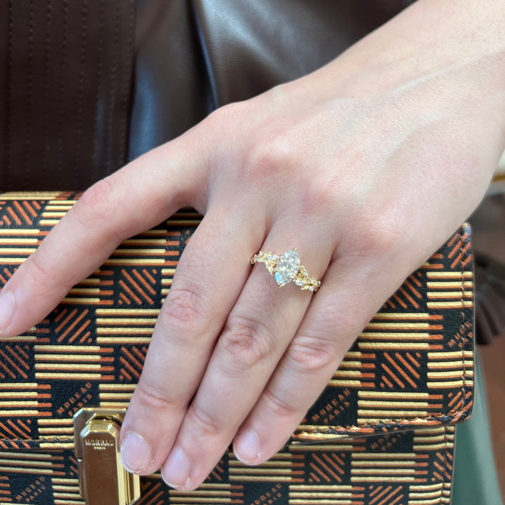 Rosenholz Marquise 1 Ct Nebeliger Diamant Verlobungsring (Versandbereit)