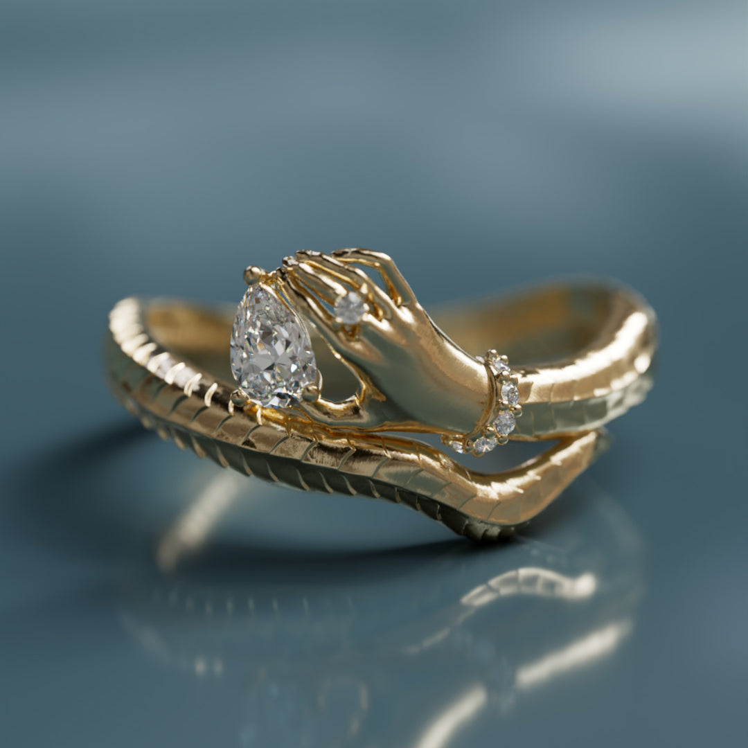 Anillo único surrealista trompe-l'œil de serpiente Mano de Medusa con diamante de laboratorio dorado