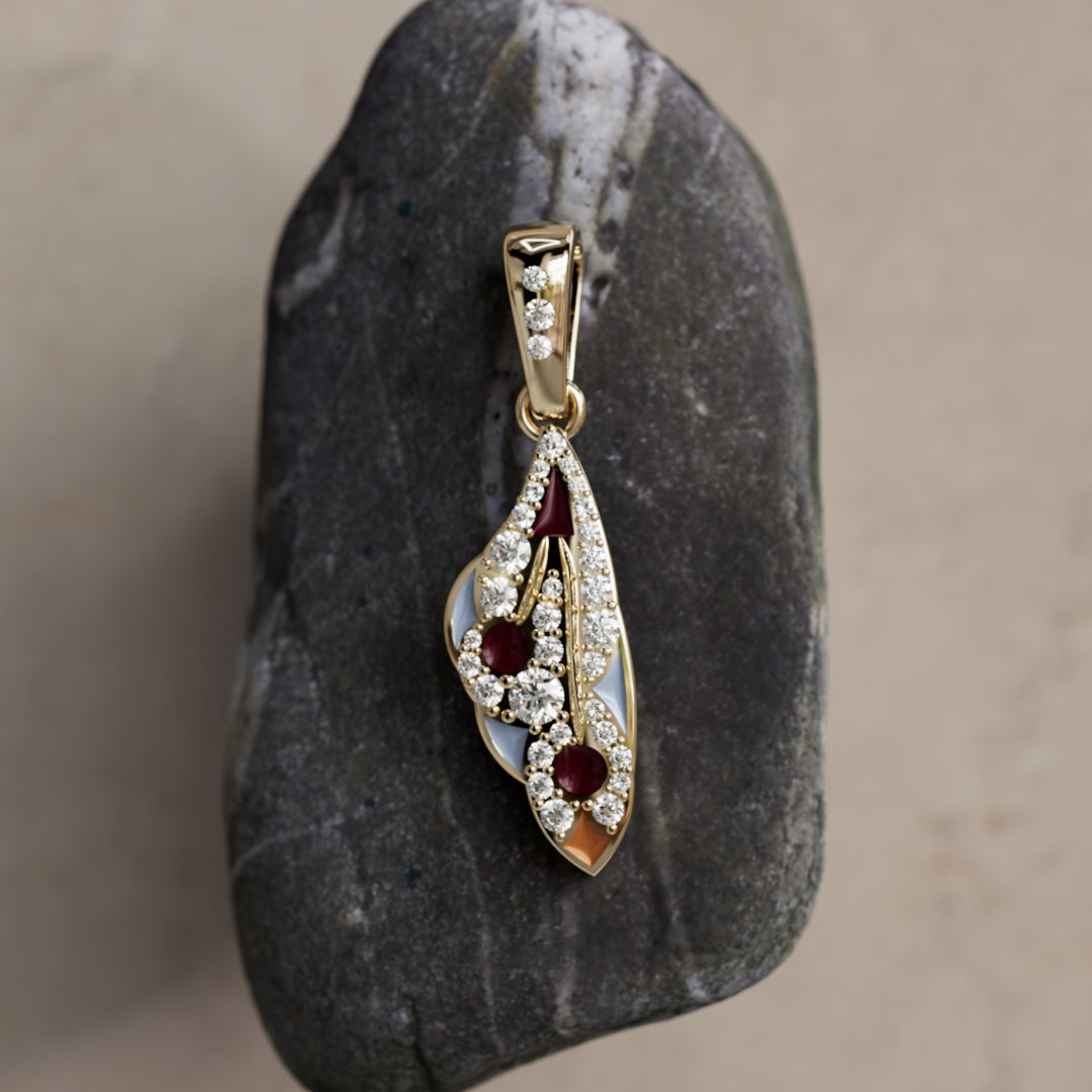 Підвіска Mariposa Унікальна природа Метелик Лабораторний діамант Кольє в кольорі баклажан і халцедон