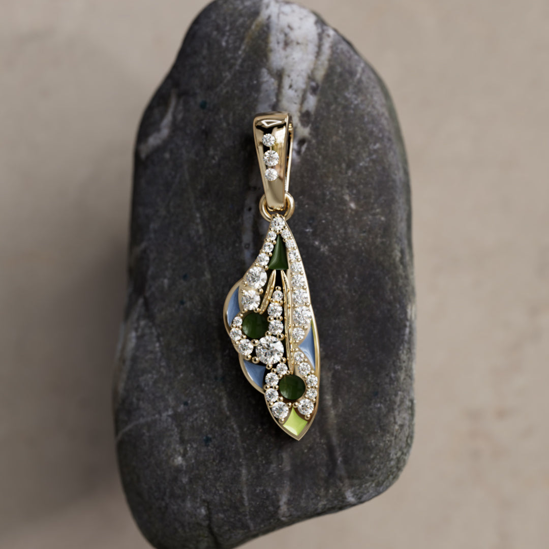 Mariposa Pendant Unique Nature Butterfly Lab Diamond Necklace in Swallowtail