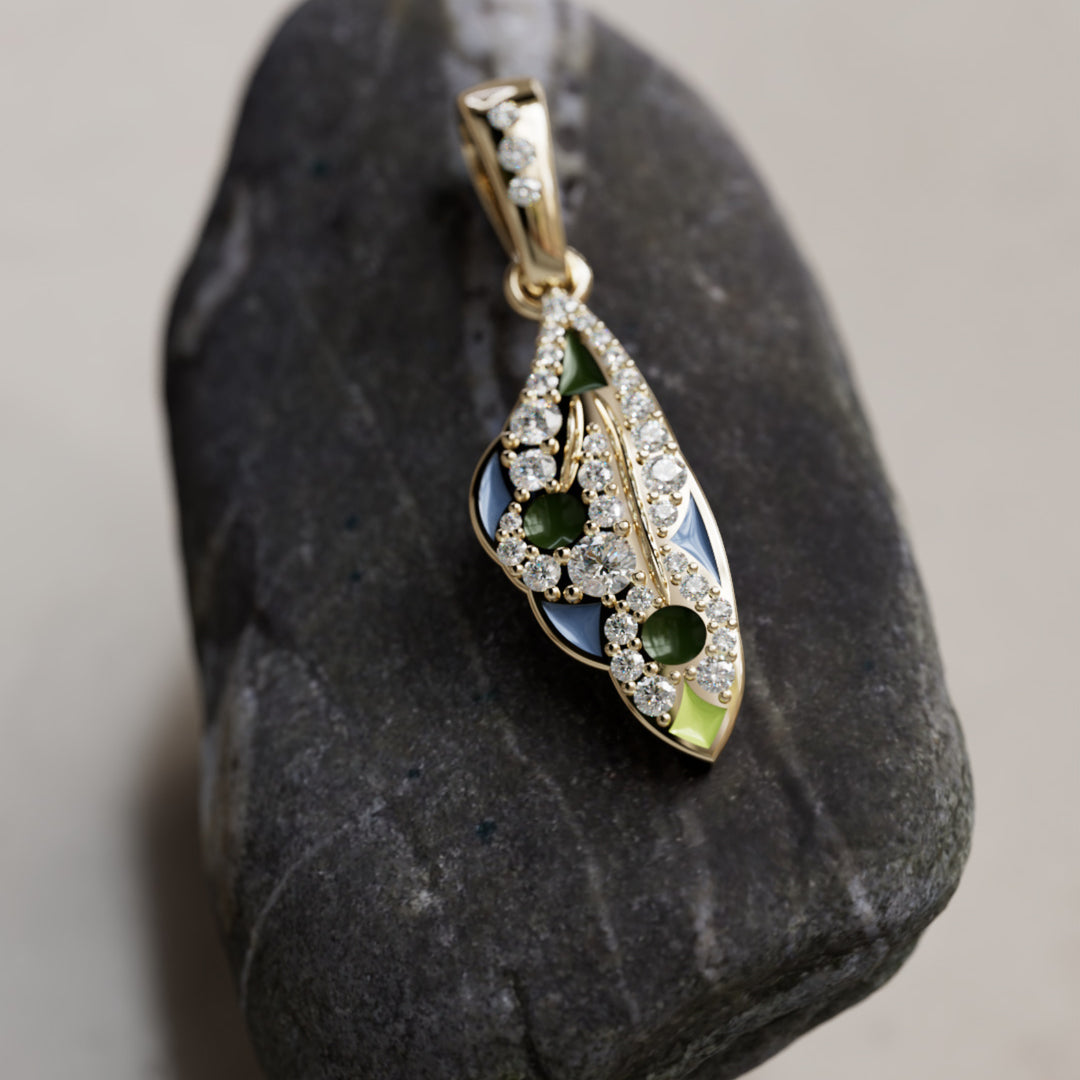 Mariposa Pendant Unique Nature Butterfly Lab Diamond Necklace in Swallowtail