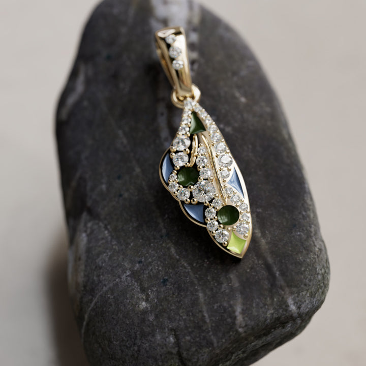 Mariposa Pendant Unique Nature Butterfly Lab Diamond Necklace in Swallowtail