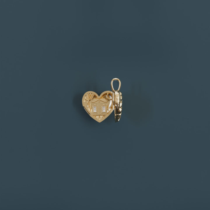Dolly Locket Trompe-l'œil Surrealist Einzigartiger Herzanhänger mit Labor-Diamant Goldanhänger