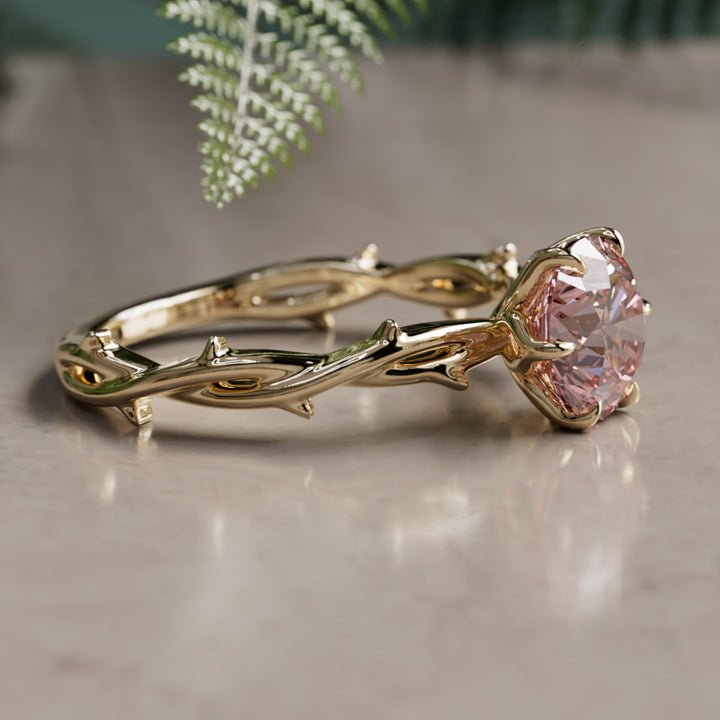Bague de fiançailles unique moderne ronde en diamant Nora sertie clos solitaire