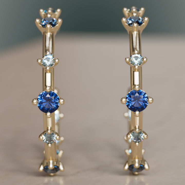 Galaxy Hoops, Ombré blár safír (Tilbúinn til sendingar)