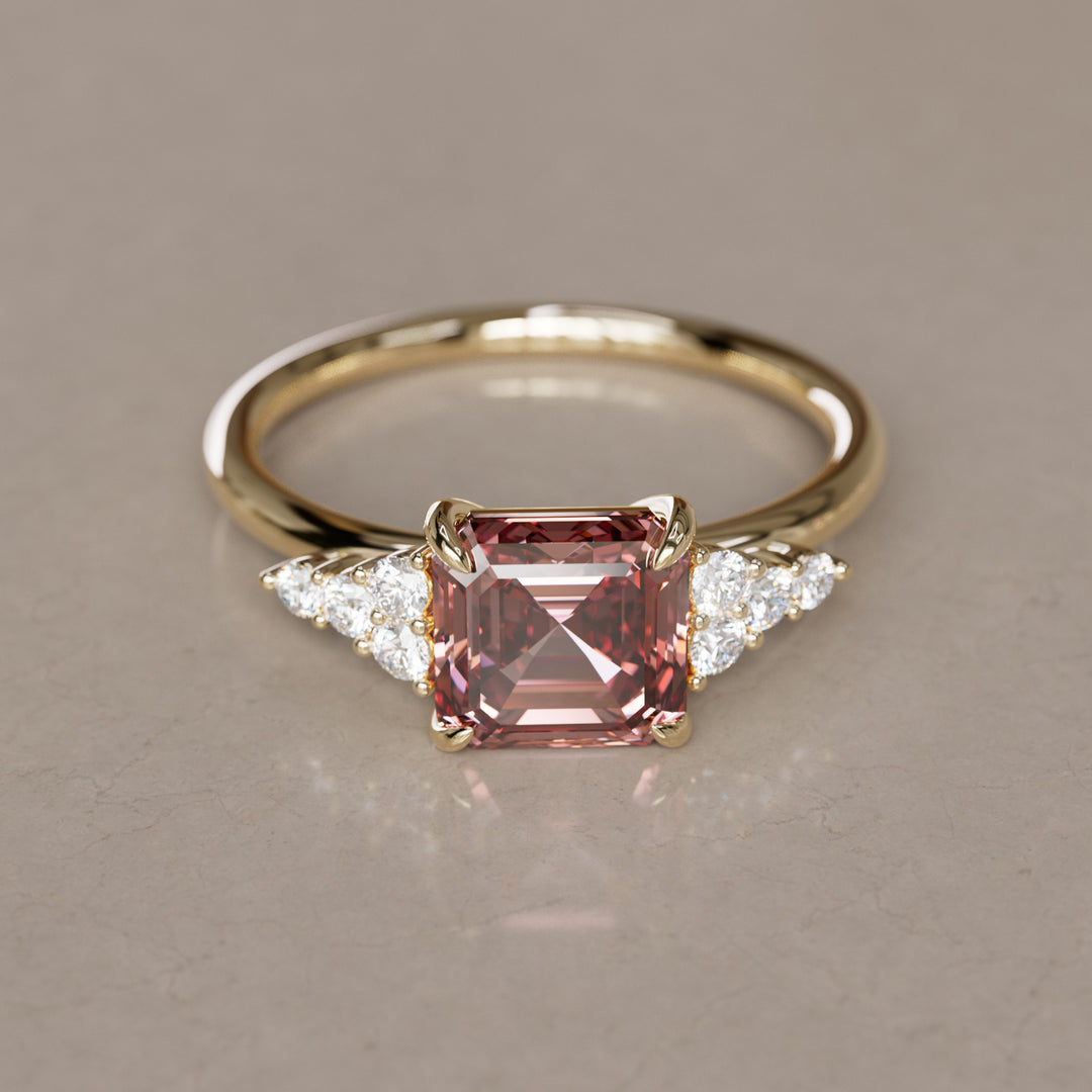 Bague de fiançailles unique moderne en diamant taillé Asscher Aster Lab