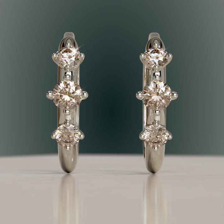 Apărătoarele Curelei lui Orion, Diamant Șampanie