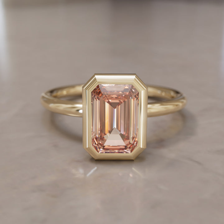 Lexie Smaragdschliff Diamant Moderner Einzigartiger Zargen Verlobungsring