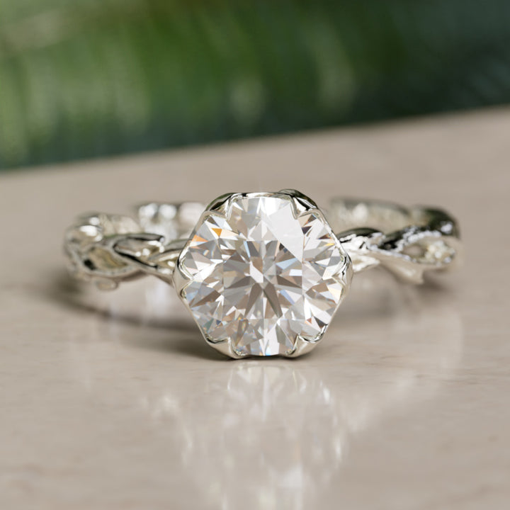 Niamh Bloem Tand Rond Laboratorium Diamant Elfen Natuur Verlovingsring