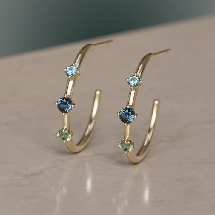 Kolczyki koła Orion's Belt, ombre niebieskie (gotowe do wysyłki)