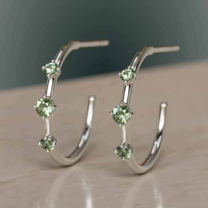 Orion's Bælte Øreringe, Grøn Safir