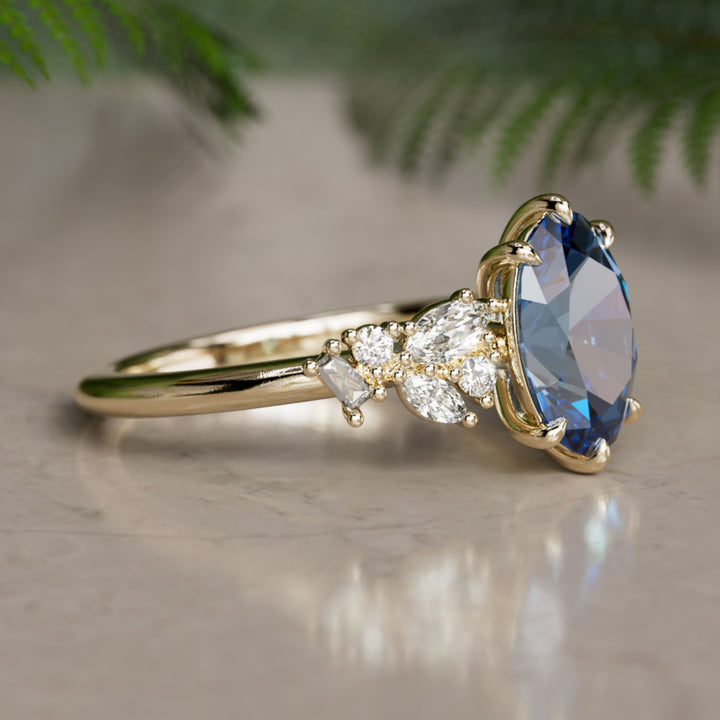 Унікальна овальна обручка з лабораторно вирощеним діамантом Phaedra, натхненна природою