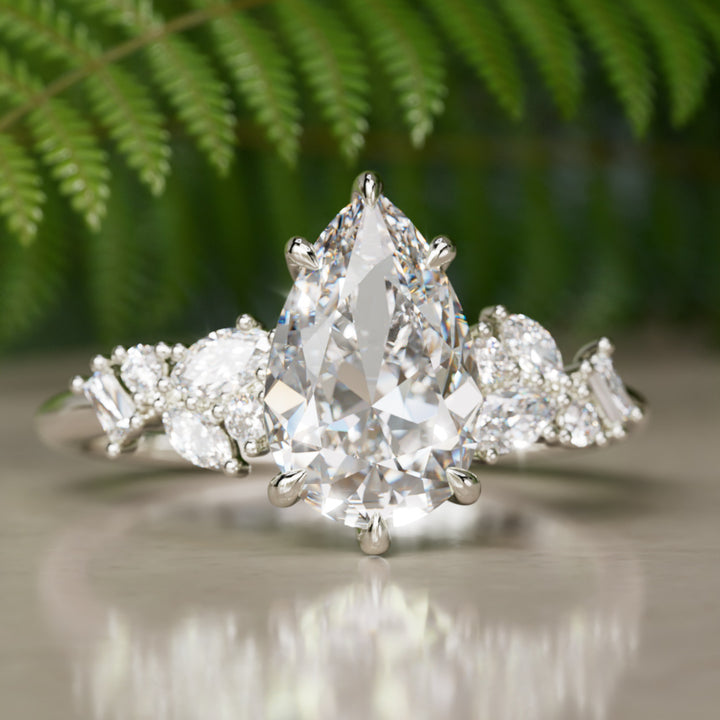 Philomena Pear Lab Diamant Unieke Verlovingsring Natuur Geïnspireerd