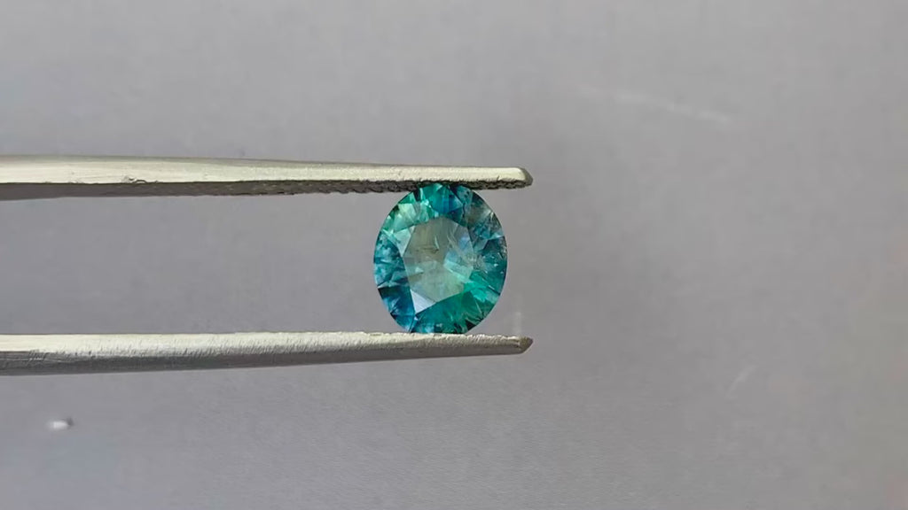 1.33 Ct Oval Cut Teal Montana Sapphire, 7mm ×5.9mm x 3mm