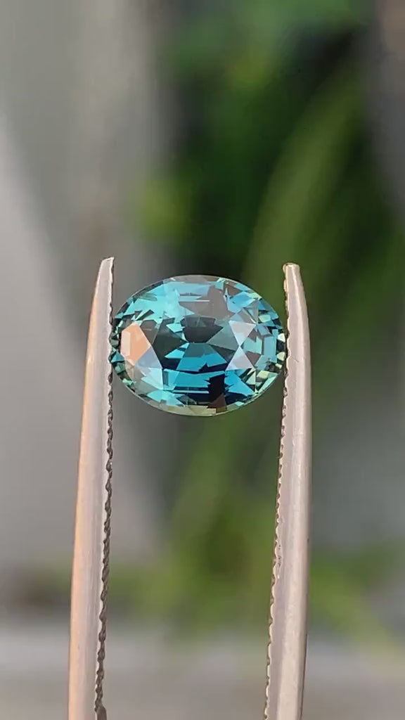 1.70 Ct Oval Cut Teal Sapphire,  7.8mm x 6.1mm x 4.3mm