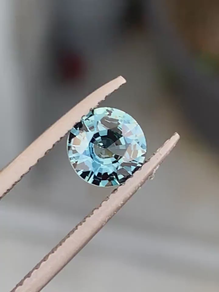 1.10 Ct Round Cut Teal Sapphire, 6.1mm x 6.1mm x 3.7mm